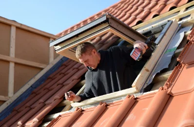 Pose de fenêtres de toit Velux à Gambais